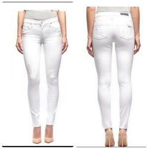 NWT Rock Republic Makes Ass Looks Higher and Tight